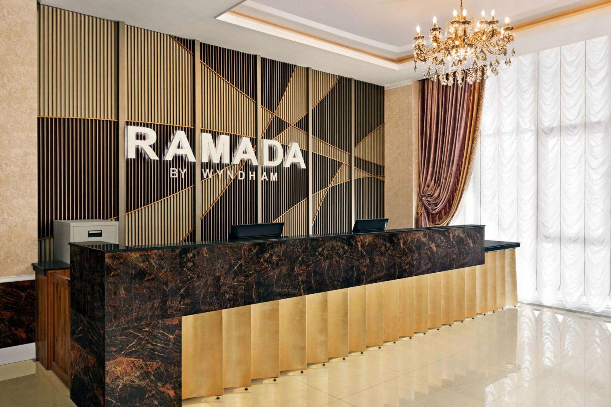 Ramada By Wyndham Shymkent Hotel Luaran gambar